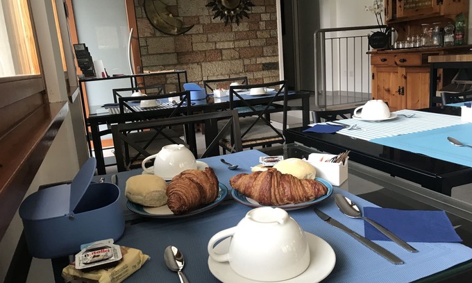 Garda Bed & Breakfast | Il Sole e la Luna B&B in Garda