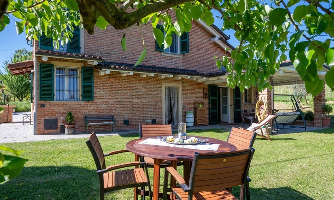 Mombaruzzo House | Il Valletto by Interhome