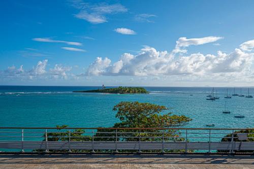 Perinet Apartment | ILET TURQUOISE