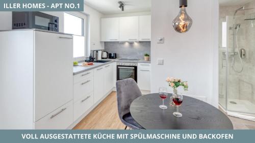 Voehringen Apartment | Iller Homes - 5 moderne Fewo je 1bis2 oder 1bis4 Pers mit Küche u Balkon - Parkplätze vorhanden