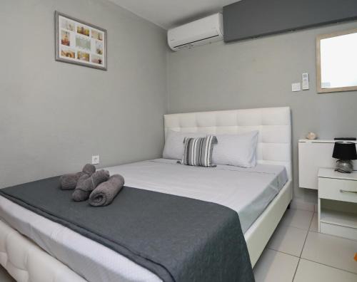 Kavala Apartment | iLposto Down