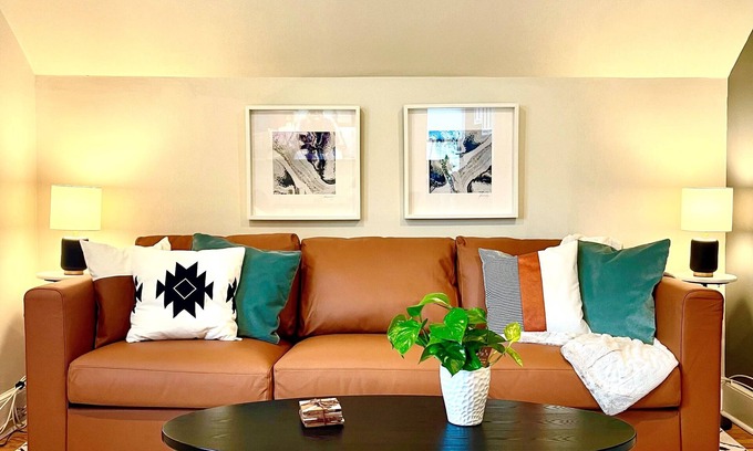 Hawthorne Apartment | Immaculate, Newly Renovated 1 Bedroom Apt Near NYC