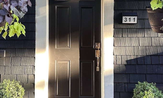 Grass Valley Apartment | Immerse Yourself in Comfort: Newly Remodeled & Pet-Friendly Suite with Hot Tub