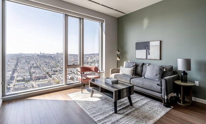 Civic Center Apartment | Impeccable Soma 1BR w/Pet Spa, Rooftop & Gym, nr Dining, by Blueground