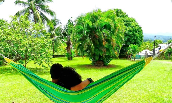 Lamentin House | In a corner of greenery