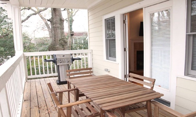 Virginia Highland House | In The Heart Of Everything
