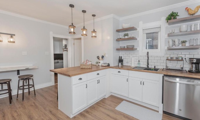 Little Italy Apartment | In the heart of Little Italy! Free Parking!