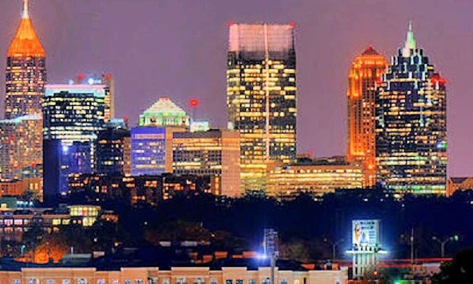 Westside Apartment | IN THE HEART OF THE CITY