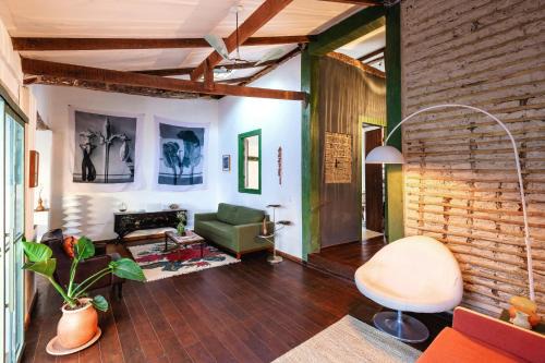 Montes Claros de Goias House | Incrível Casa Colonial-Déco - Centro Histórico