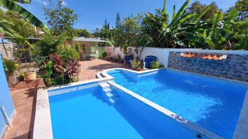 Los Frailes House | Increible Casa Con Piscina!