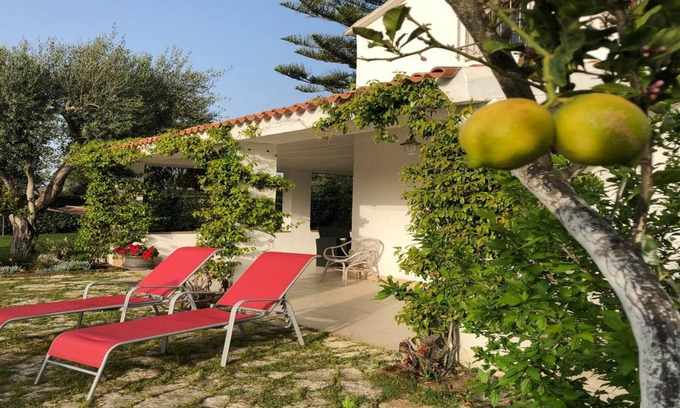 Sorso Villa | Independent Villa with private garden