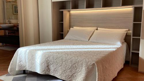 Isolotto Apartment | Indipendent Studio Apartment with Terrace - Parking