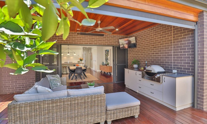 Mildura House | Indulge Luxury Homes - Dockside Marina