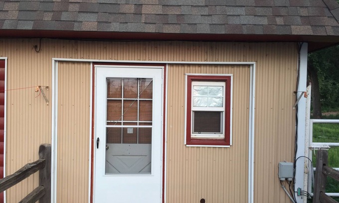 Hutchinson Apartment | Inexpensive Way To Have A Great Vacation.