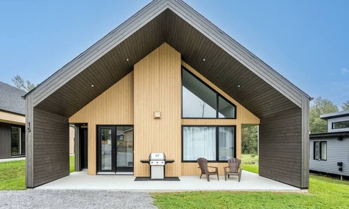 Saint Ferreol les Neiges Ski Chalet | Initial | Soeur No2 | MSA