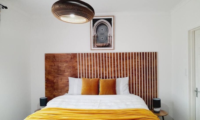 Estcourt House | Inkazimulo Airbnb