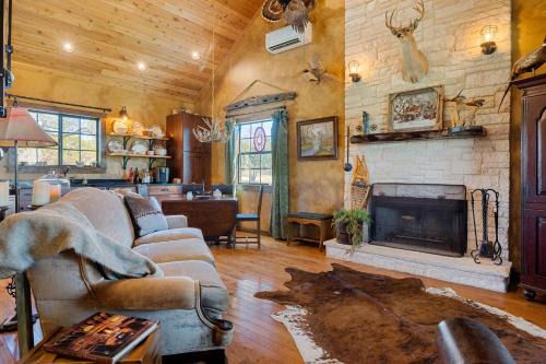Wimberley Bed & Breakfast | Inn at Sunset Mill Ranch