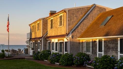 Harwich Port Resort | Inn on the Beach