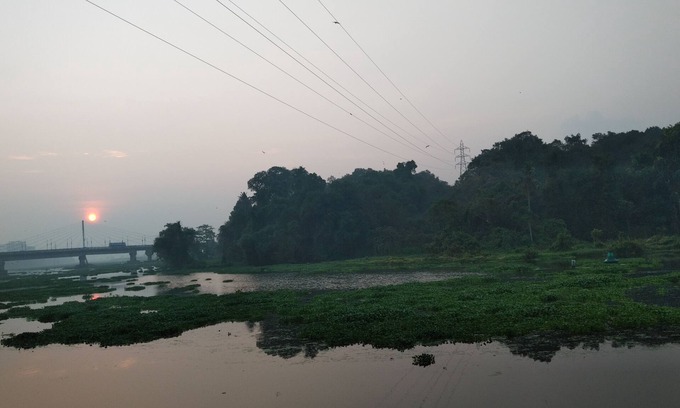 Kakkanad Villa | Inside the CITY but village atmosphere, calm and serene, opens to the river