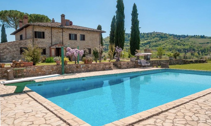 Radda in Chianti House | Intera- La Colonica nel Chianti