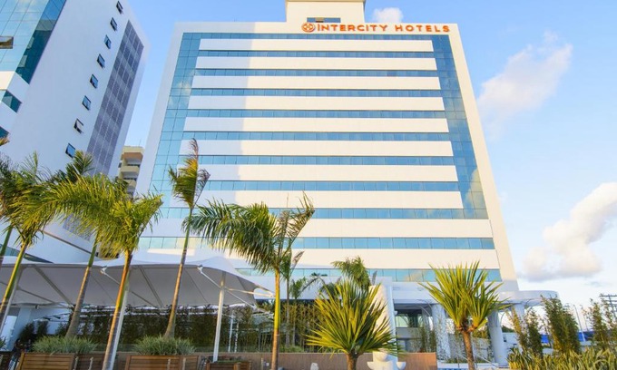 Jardim dos Passaros Hotel | Intercity Salvador Aeroporto