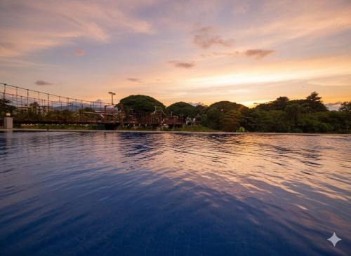 Vang Vieng Hotel | Intimate Riverside Resort