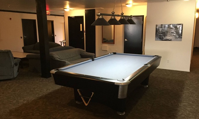 East Kootenay Hostel | Invermere Hostel