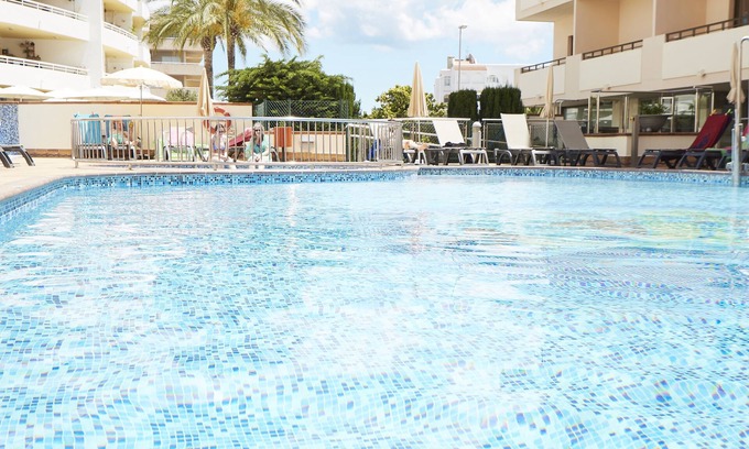 Santa Eulalia del Rio Hotel | Invisa Hotel La Cala