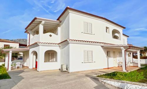 Orosei Apartment | ISA-Residence in Orosei apartments with air conditioning and private outdoor area