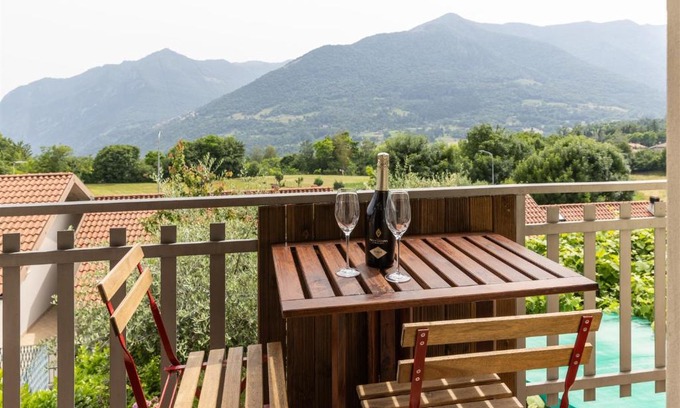Solto Collina Apartment | IseoLakeRental - Bosco di Lago