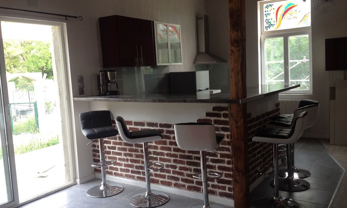 Esperaza House | It is a House of 70 m2 is at Your Disposal With a Garden