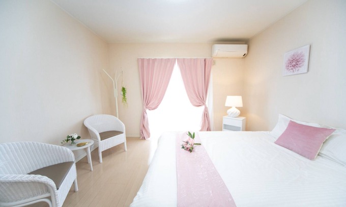 Yokkaichi House | It is a large house in Hanatsunaka Yokkaichi Cit/Yokkaichi Mie