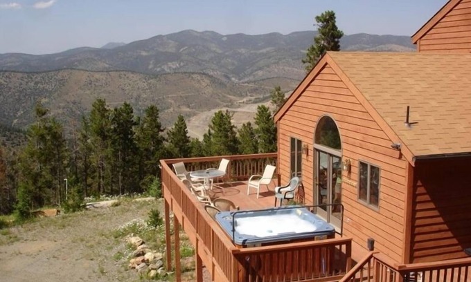 Evergreen House | -=¦=¦=-=¦=¦= It's Time to Enjoy the Rockies! - Welcome! =¦=¦=