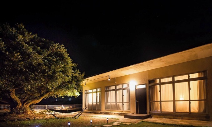 Itoman House | Itomans hidden uninhabited island BBQ spotkids g - Gajumaru Garden itoman/Itoman Okinawa