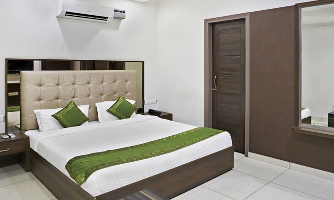 Ludhiana Hotel | Itsy By Treebo - K Homes