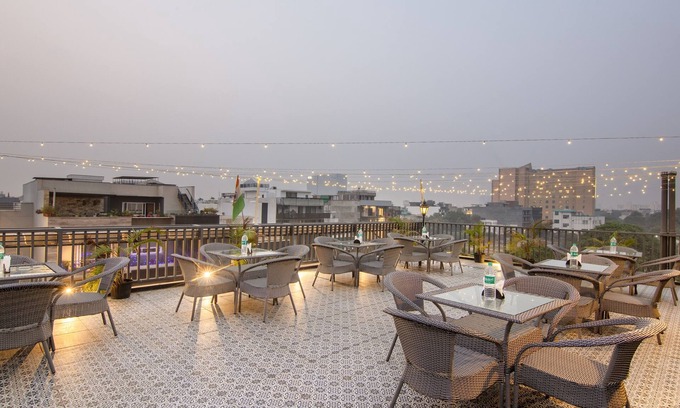 Sushant Lok Hotel | Itsy Hotels NV, Sushant Lok