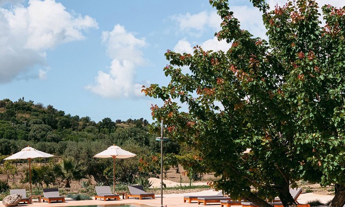 Avola House | IUTA Glamping & Farm