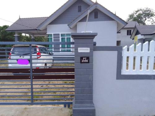 Kampung Batu Tiong House | IZZUL IZZARA HOMESTAY PULAU SERAI,DUNGuN