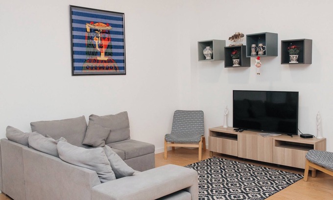 Paranhos Apartment | Júlio de Matos Guest House