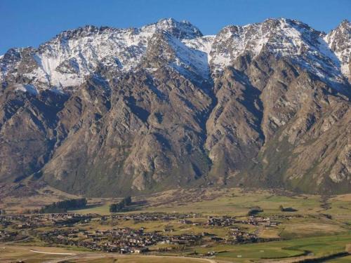 Kawarau Falls House | Jacks Point Getaway