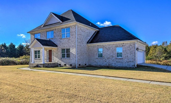 Jackson House | Jackson Getaway and Yard, 4 Mi to High Falls SP