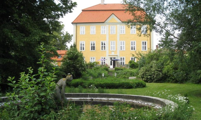 Quitzin Bed & Breakfast | Jagdschloss Quitzin