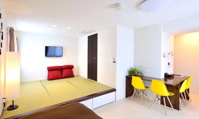 Hashima Apartment | JapaneseWestern style room of 40m2 with raised tatami mats/Hashima Gifu