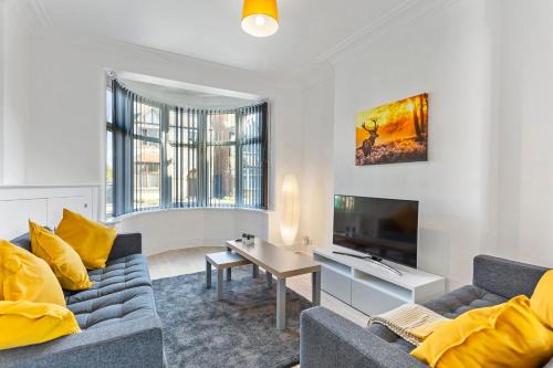 Nottingham Apartment | Jasmine Villa A - Ideal for QMC & Uni - Free parking