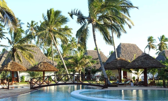 Uroa Resort | JAZ Adonia