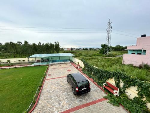 Hoshiarpur Apartment | JD Farms