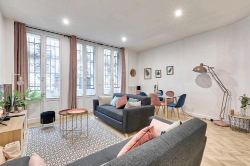 Quartier de la Plaine-de-Monceaux Apartment | JDARDC - Appartement métro Wagram 8P