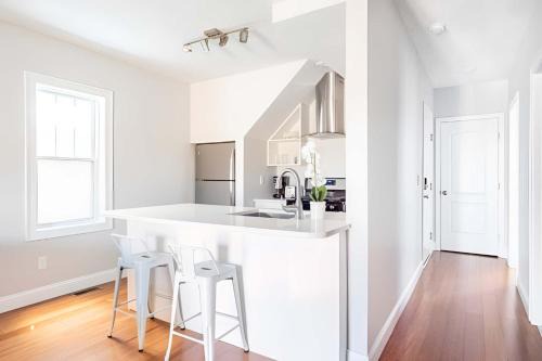 Federal Hill Apartment | Jennifers Private Apartment with Outdoor Patio