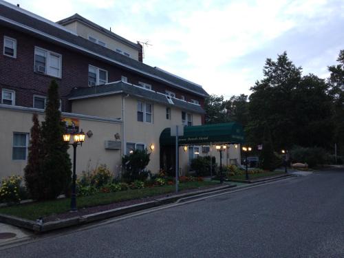 Wantagh Hotel | Jones Beach Hotel