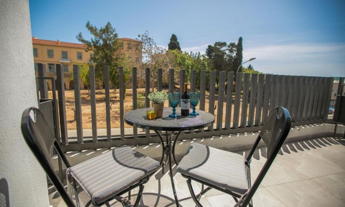 Old Town Apartment | Joseph'Spot Paphos Center